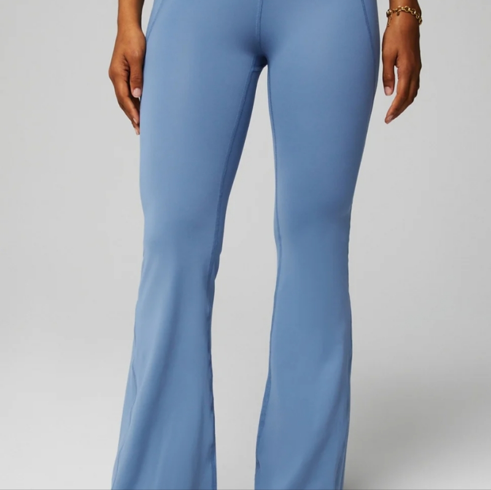 NWT Fabletics High-Waisted Crossover Flare Elemental Blue Size XXS